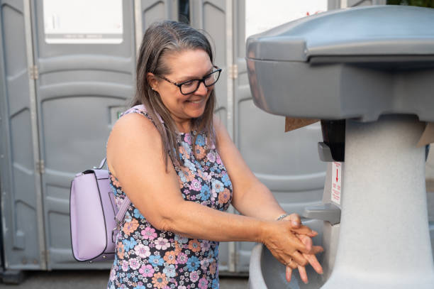Best Luxury portable toilet rental  in Balm, FL